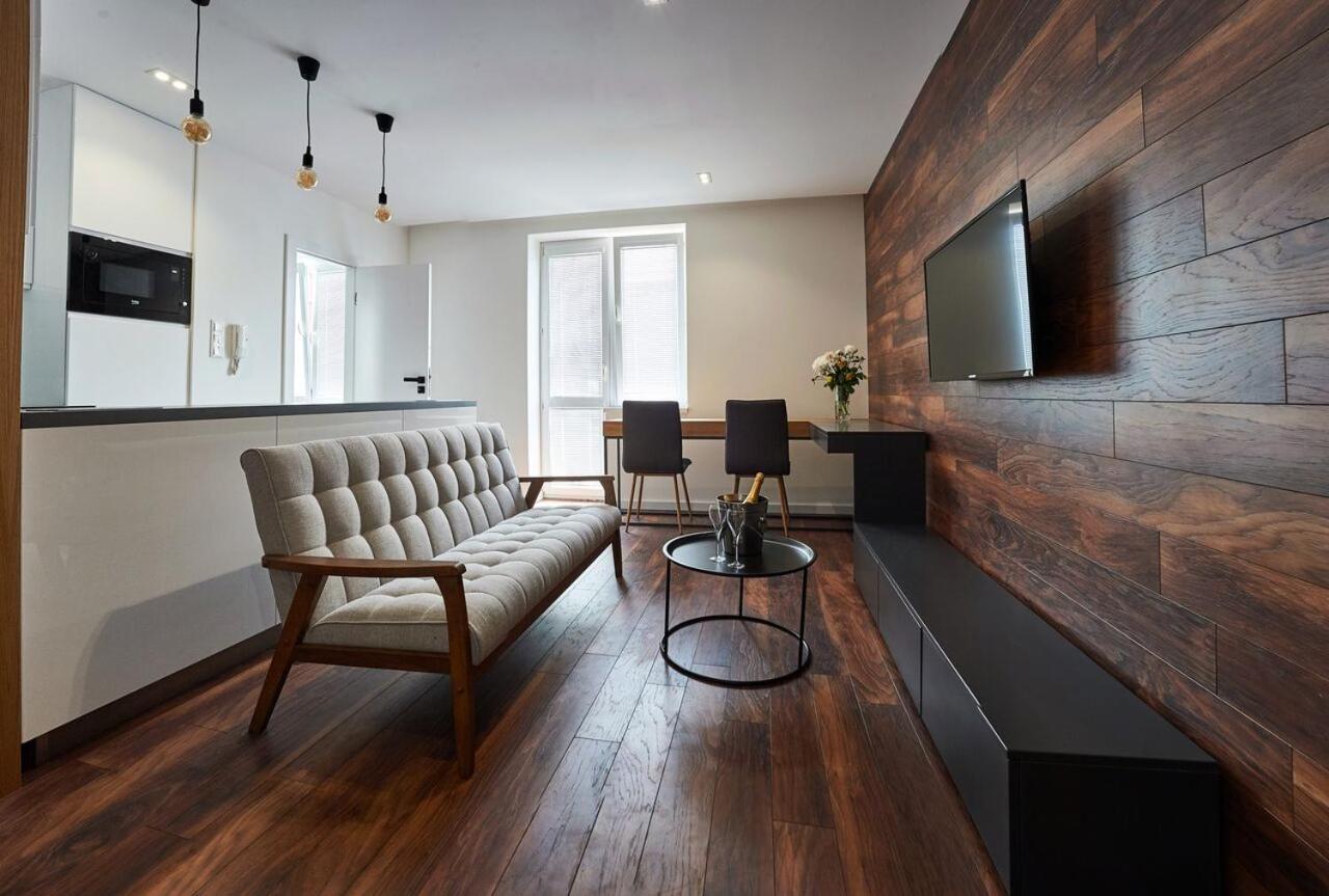 Beautiful Apartment Near The City Center Košice Exterior foto